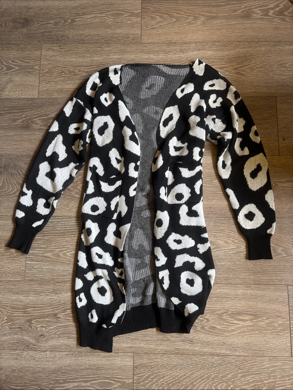 Black & White Leopard Print Open-Front Women's Cardigan Sweater